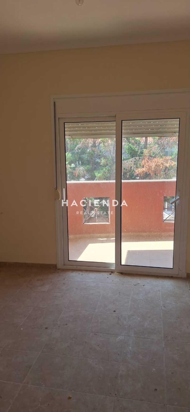 תמונת דופלקס, פוליגירוס למכירה (0)