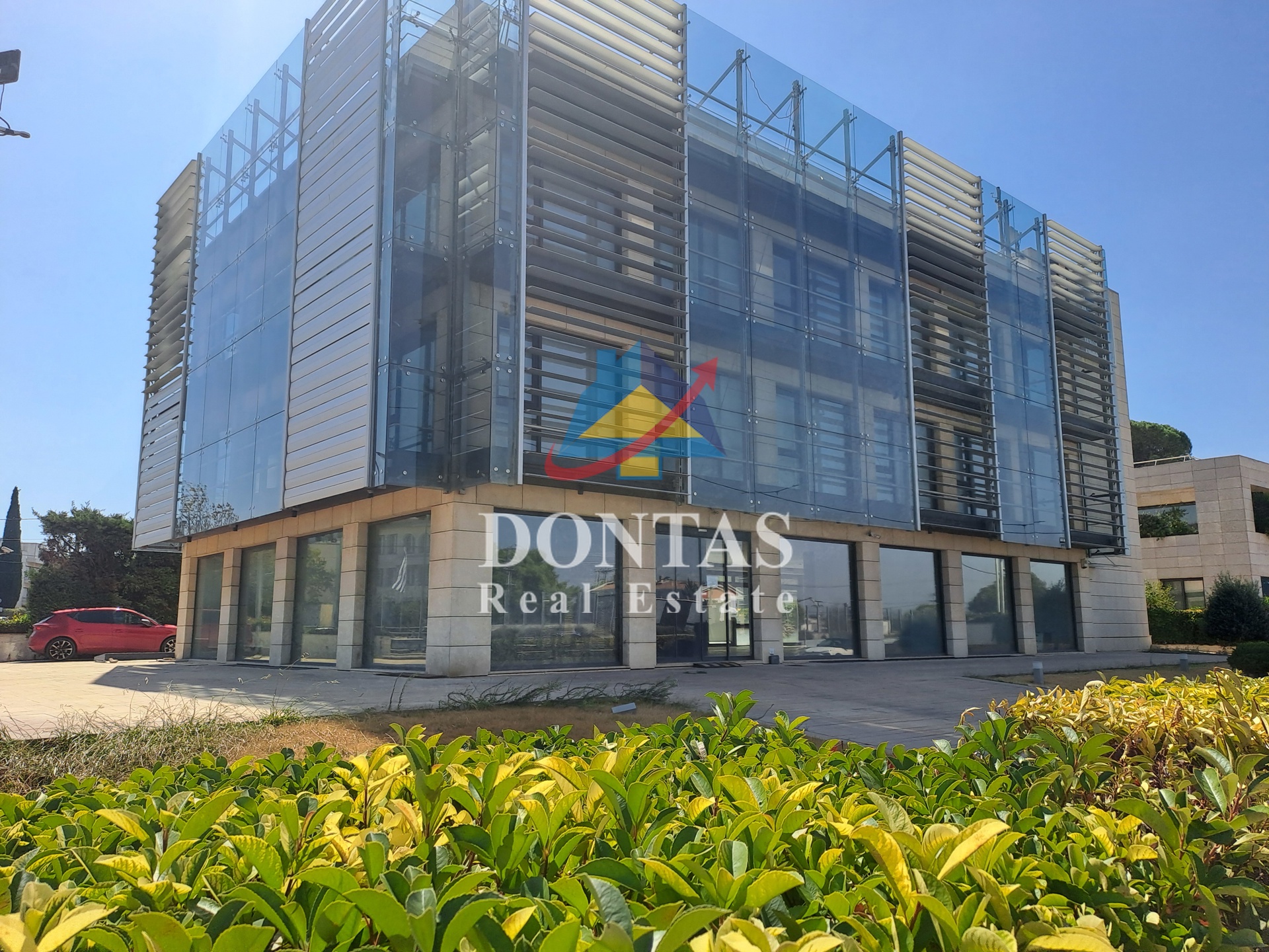 תמונת בניין, קיפיסיה למכירה (0)