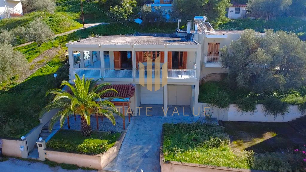 תמונת בית פרטי, נאפפליו, פלופונס למכירה (0)