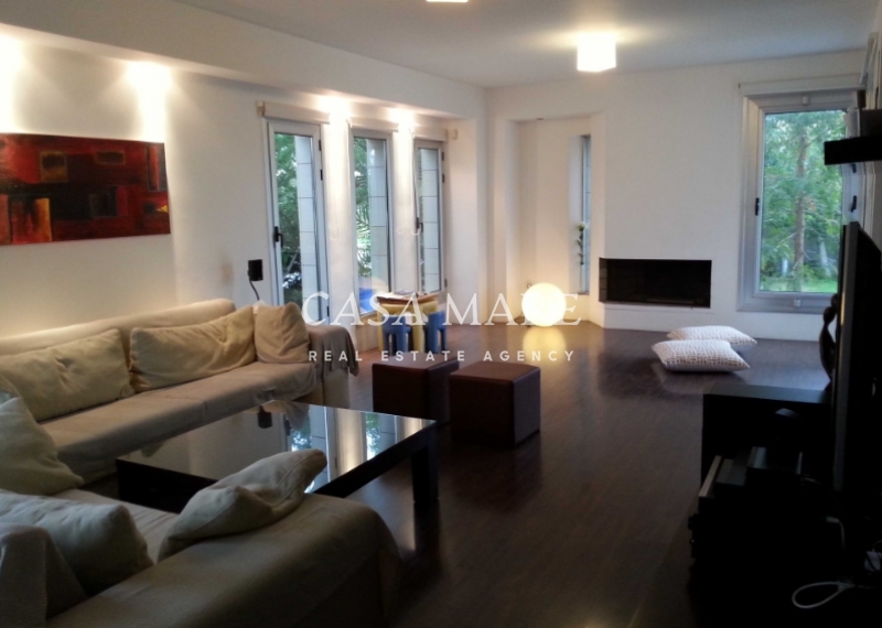 תמונת בית, לאטסיה - גרי למכירה (0)