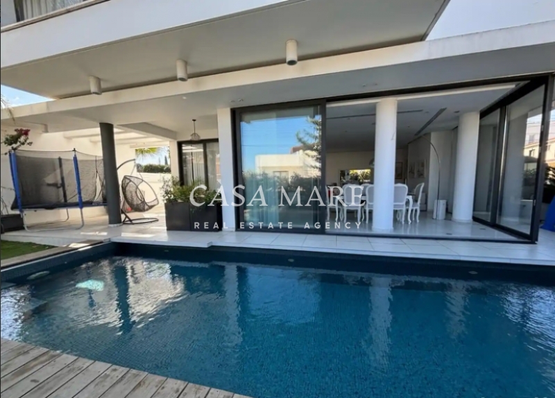 תמונת בית, סטרולובוס למכירה (0)