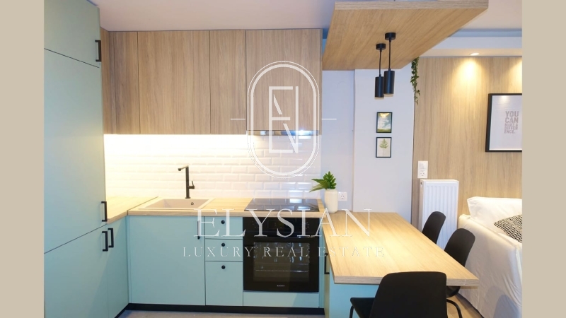 תמונת סטודיו, טומבה תחתית, סלוניקי למכירה (0)