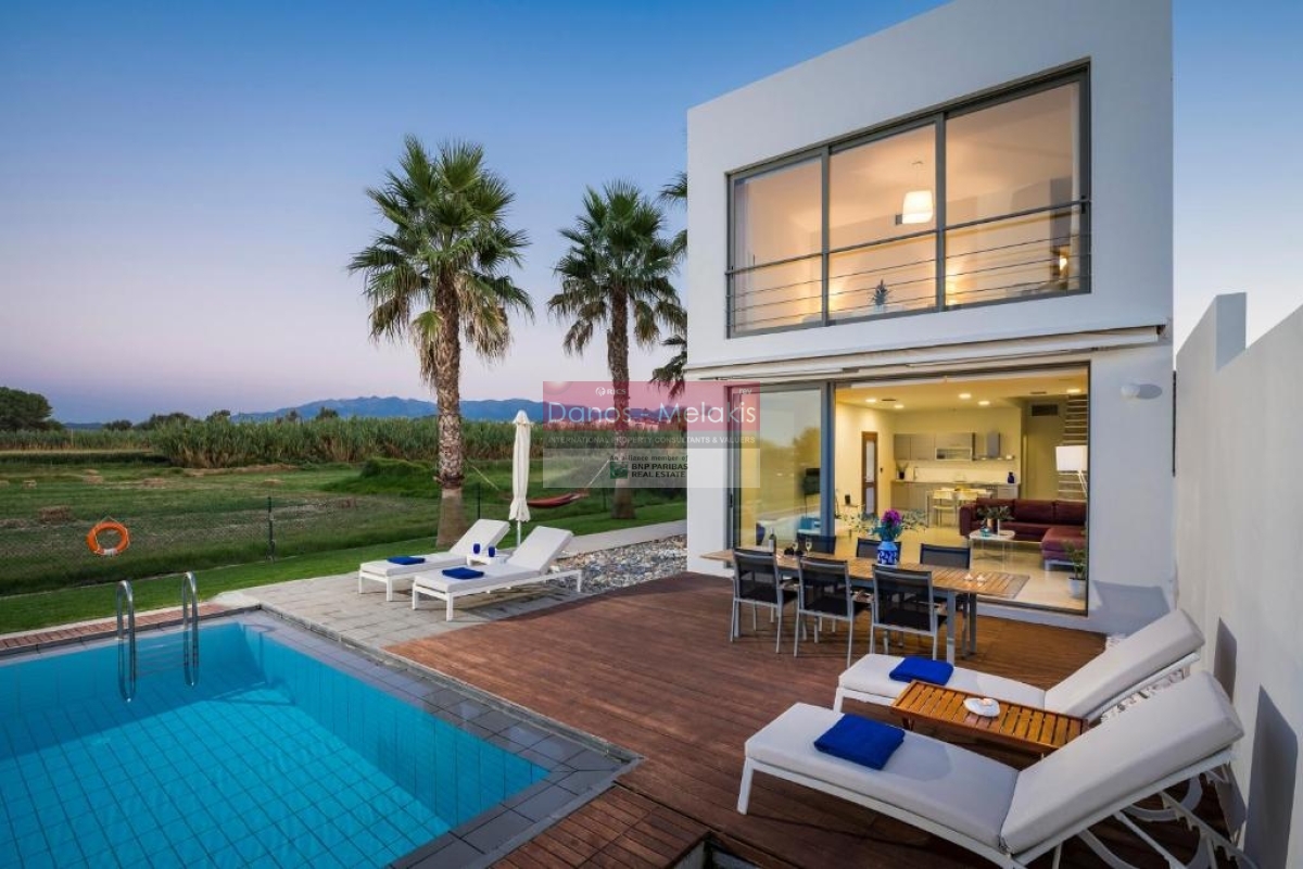 תמונת וילה, פלטניאס למכירה (0)