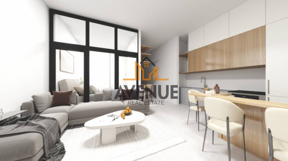 תמונת סטודיו, פלירו, סלוניקי למכירה (0)