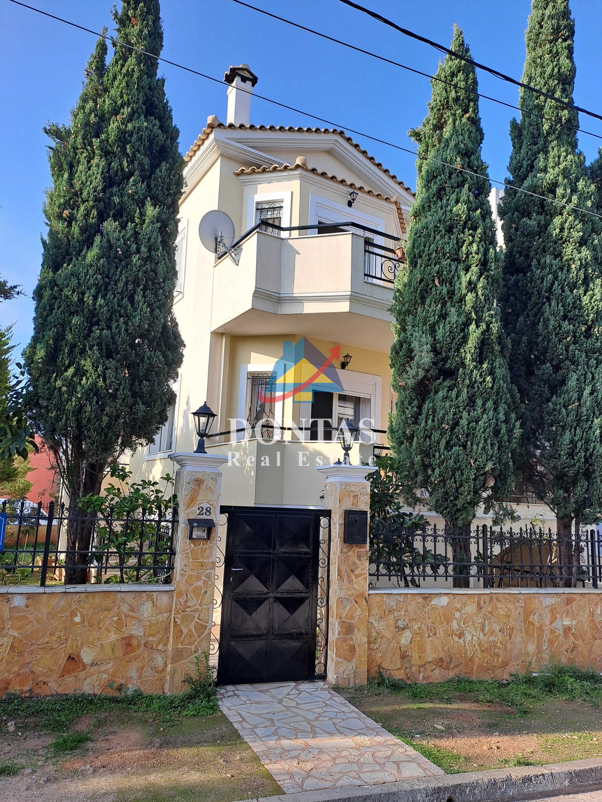 תמונת בית פרטי, חאלנדרי למכירה (0)