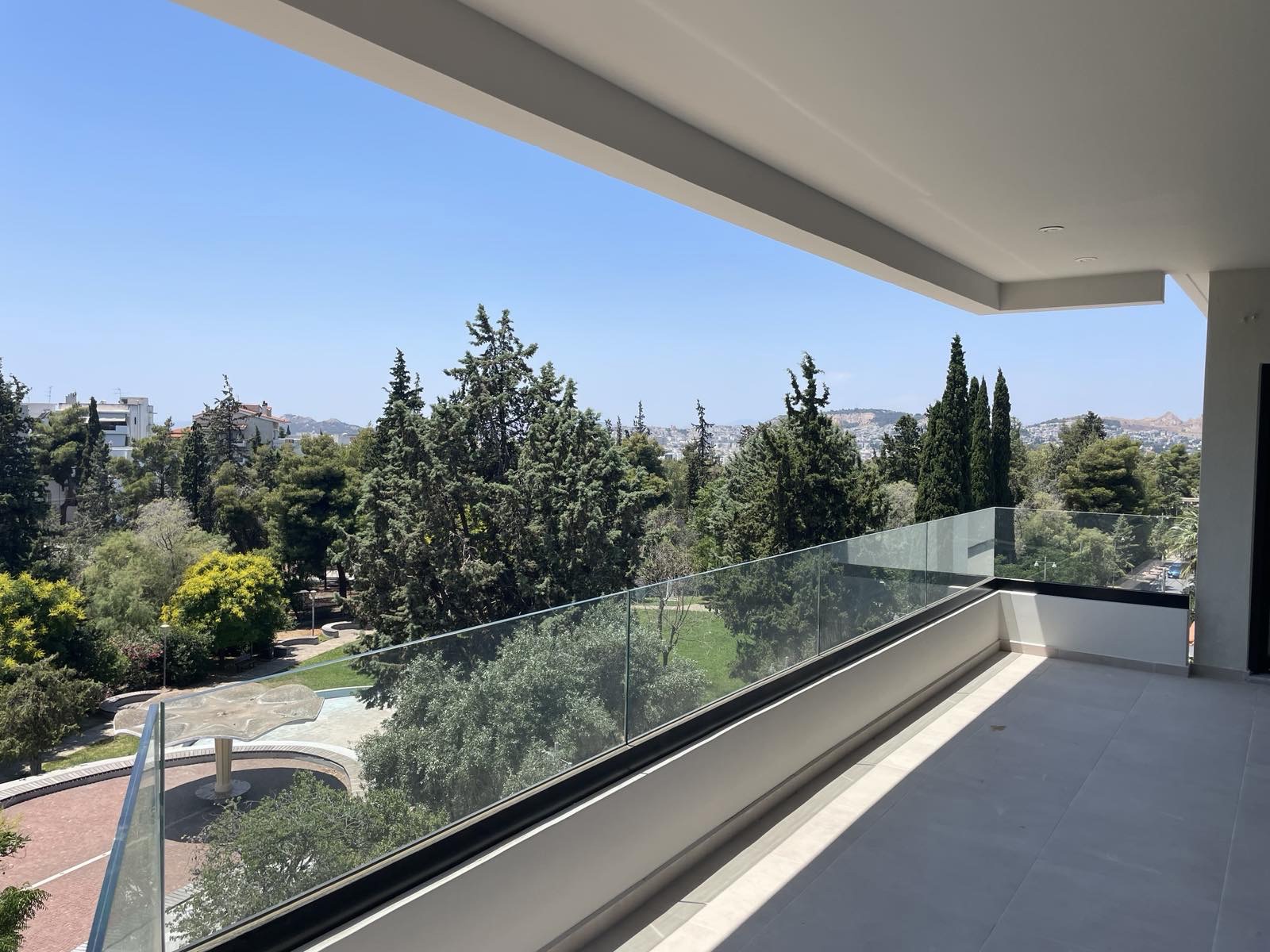 תמונת דופלקס, פאפאגו למכירה (0)