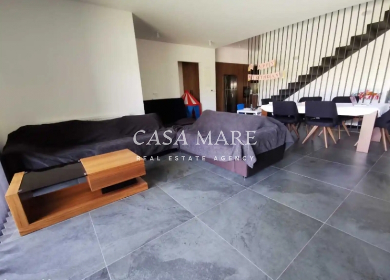 תמונת בית, סטרולובוס למכירה (0)