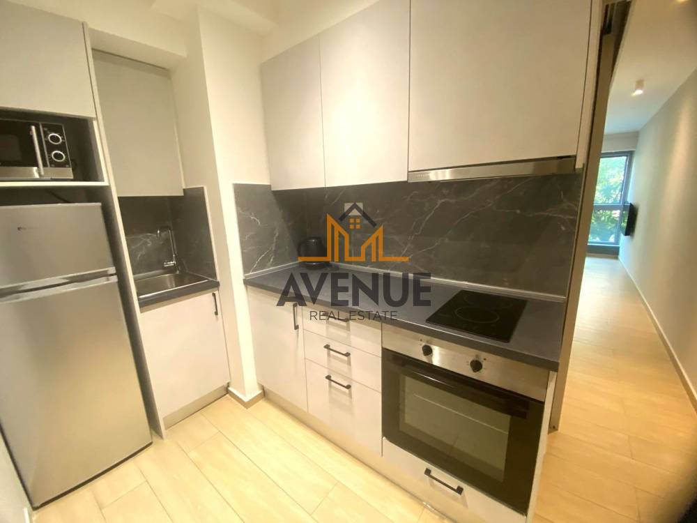 תמונת סטודיו, אנטיגונידון, סלוניקי למכירה (0)