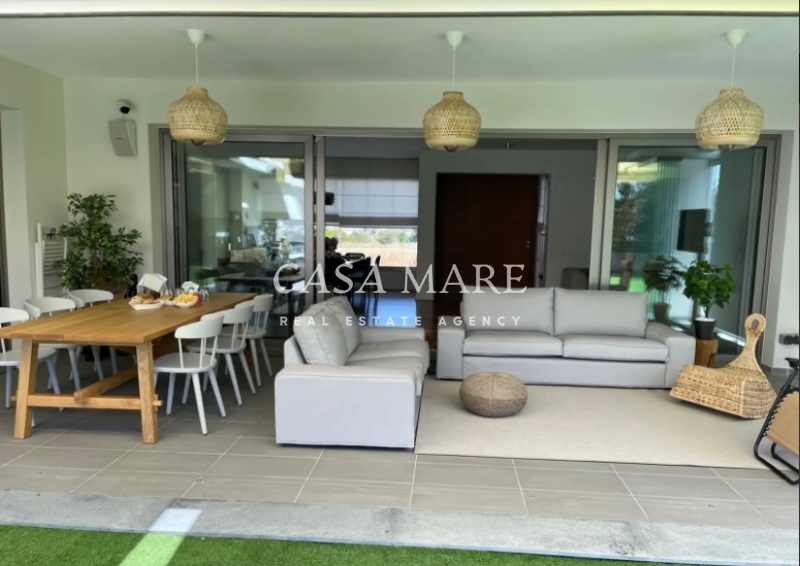 תמונת בית, לאטסיה - גרי למכירה (0)