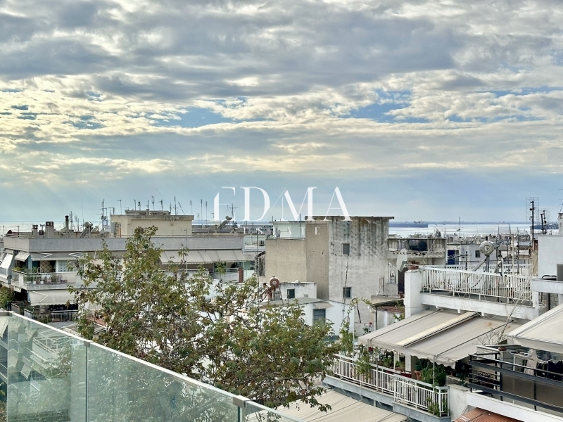 תמונת סטודיו, פאפאפי, רשות מקומית סלוניקי למכירה (0)