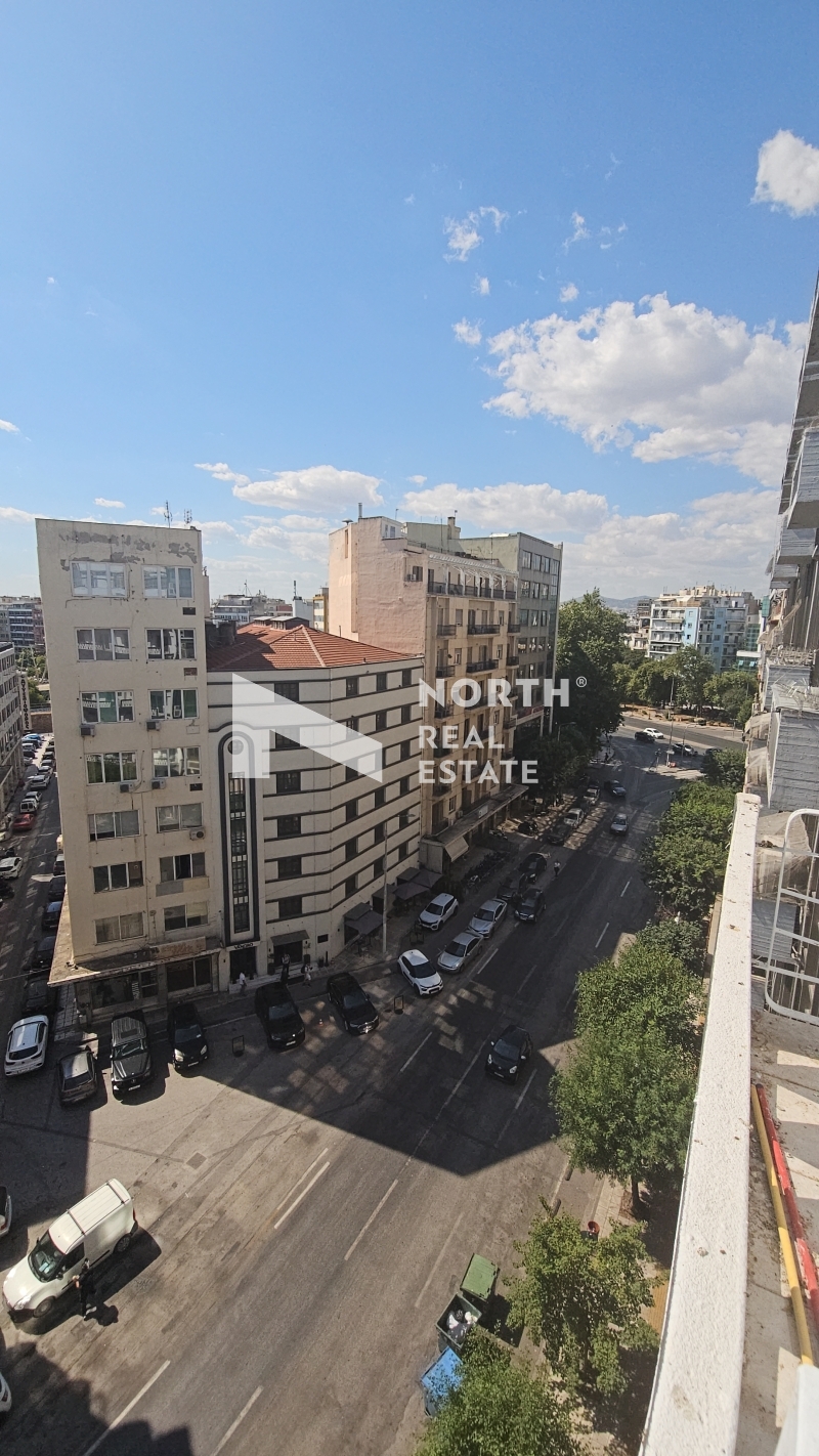 תמונת סטודיו, דיקסטיריה, רשות מקומית סלוניקי למכירה (0)